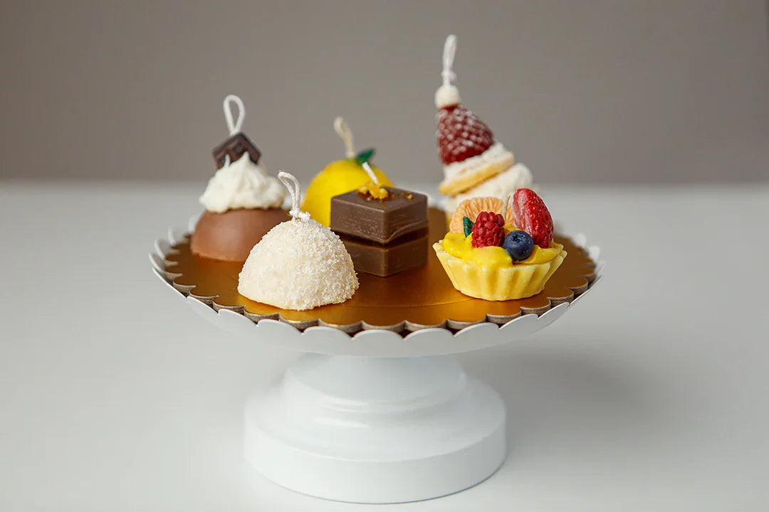 Vassoio Assortito di piccoli Pasticcini | Set Candele Dolcetti - Lumiher - LumiHer