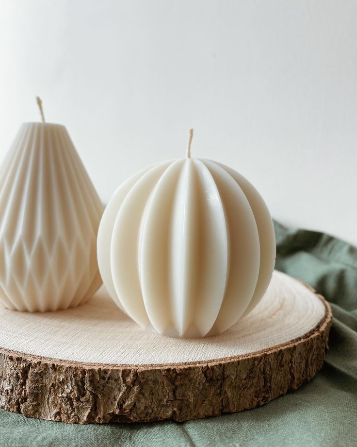 Candela Artigianale "Globe" - Ambra e Tabacco - LumiHer